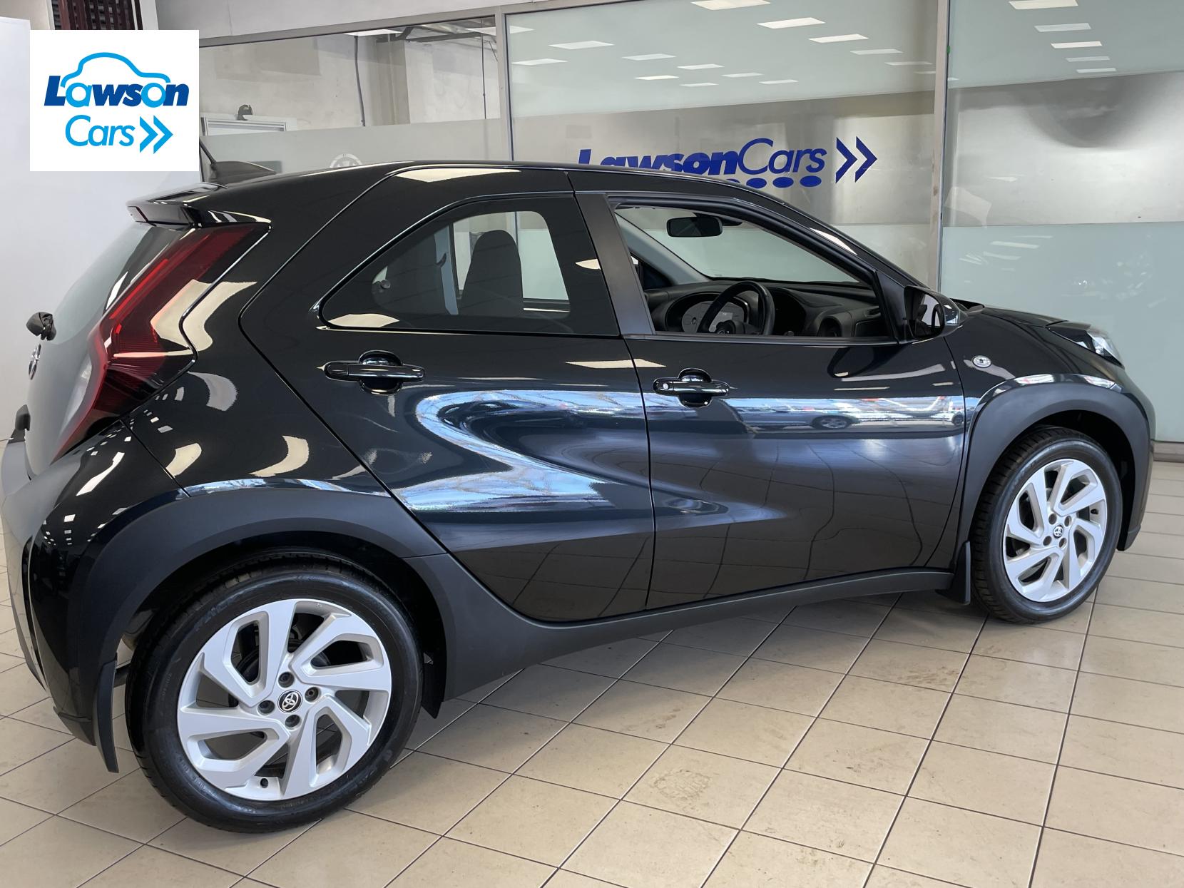 Toyota Aygo X 1.0 VVT-i Pure Hatchback 5dr Petrol Manual Euro 6 (s/s) (72 ps)