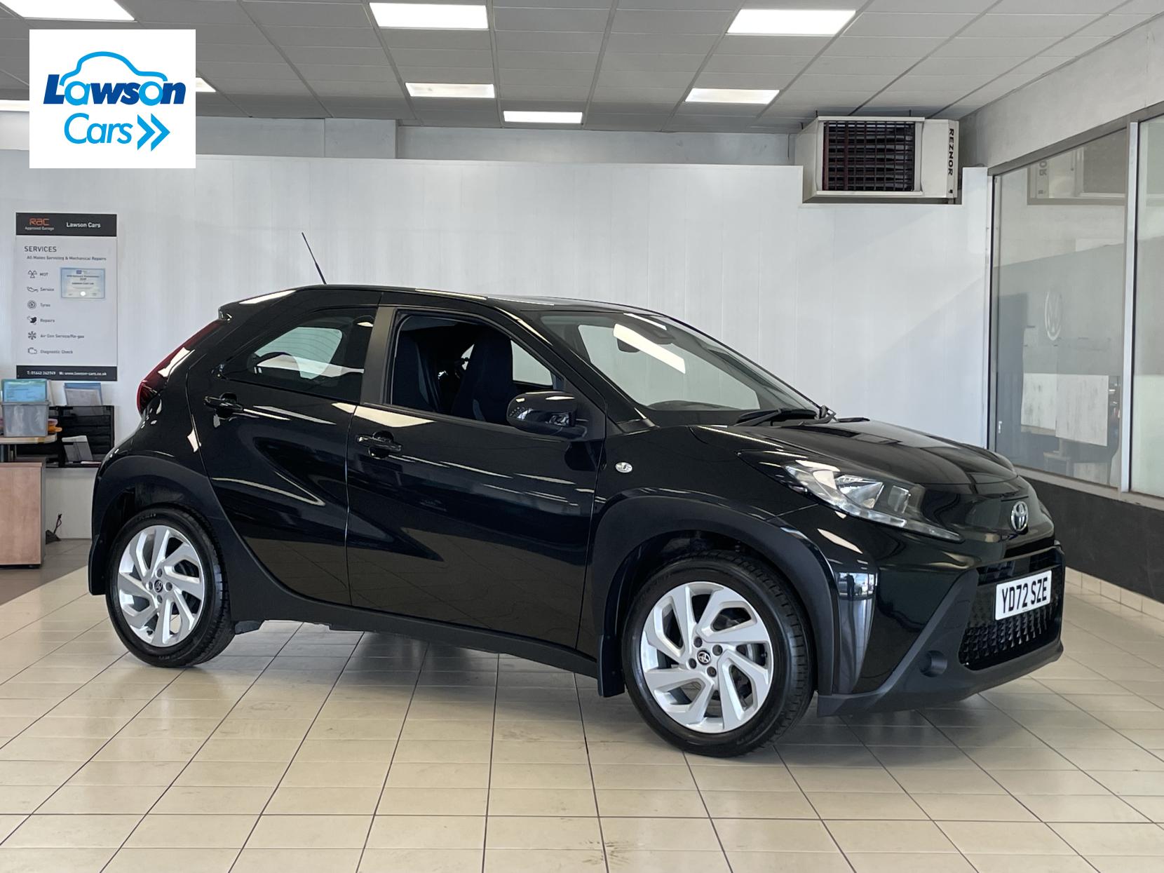 Toyota Aygo X 1.0 VVT-i Pure Hatchback 5dr Petrol Manual Euro 6 (s/s) (72 ps)